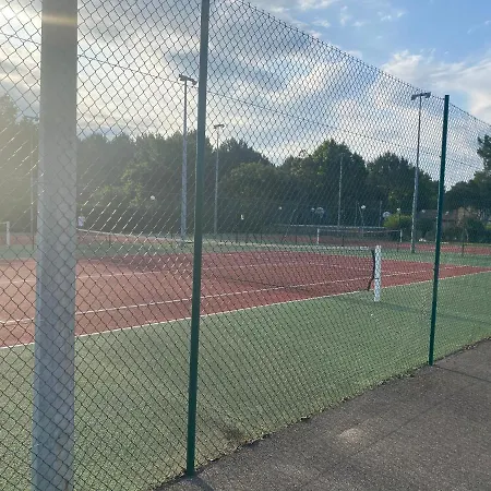 6 Voyageurs Les Résidences Du Wifi Piscine Tennis
